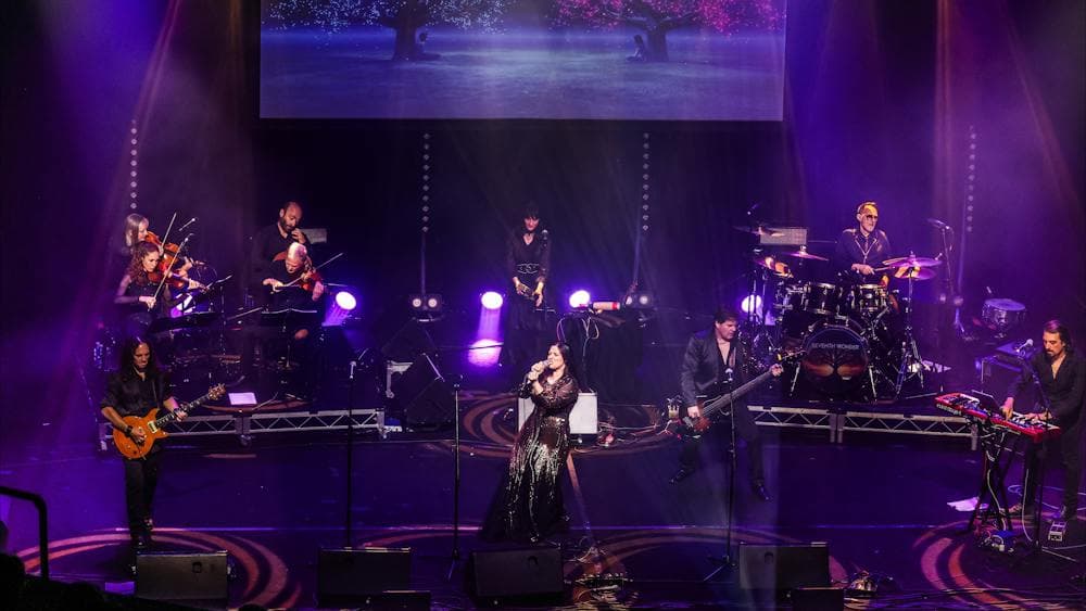 Seventh Wonder performs Fleetwood Mac Orchestrated - Canberra